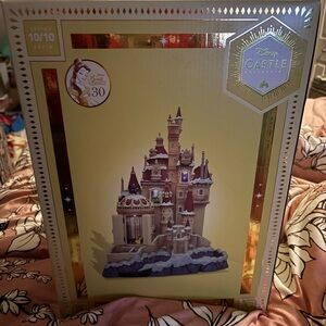 Disney Beauty and the Beast BELLE Light up CASTLE Figurine 10/10 Collection